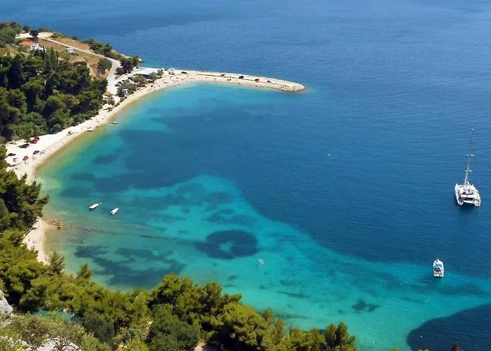 By The Sea - 2983 Apartment Split